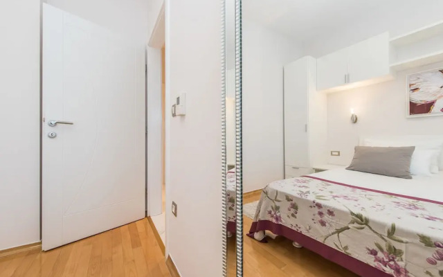 Apartments Dyana