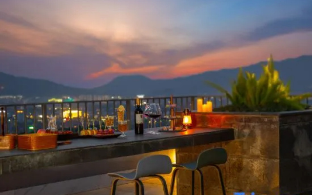 Tengchong Puju Hot Spring Hotel