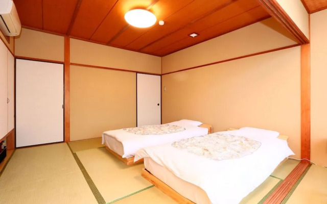 Seafood Restaurant & Ryokan Yamani