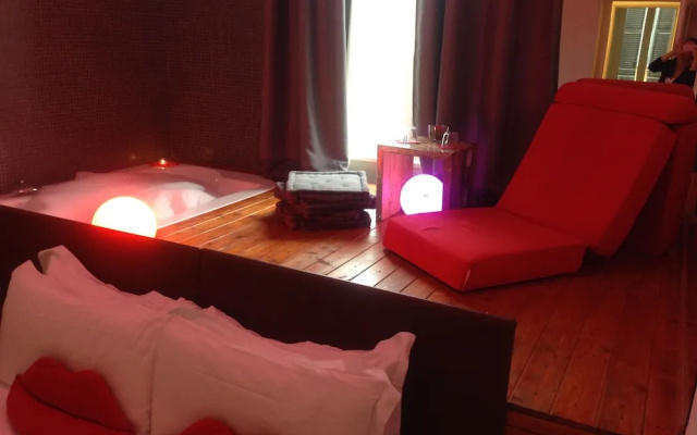 Jacuzzi Rooms