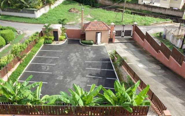 Remarkable 2-bed Apartment in Kingston