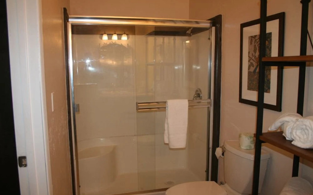 Hoberg's Resort & Spa