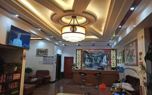 Jun'an Apartment