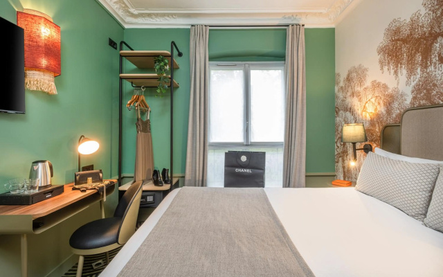 Avalon Hotel Paris Gare du Nord