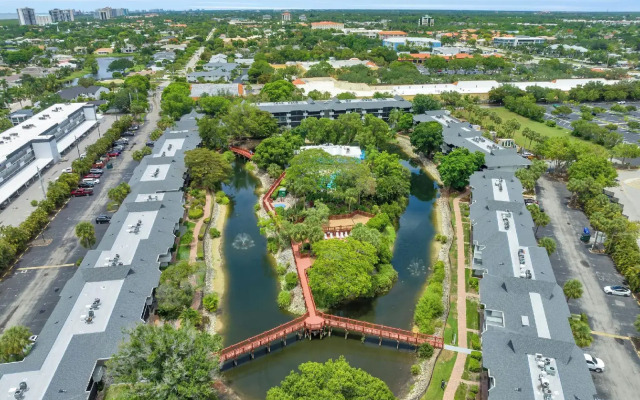 Park Shore Resort