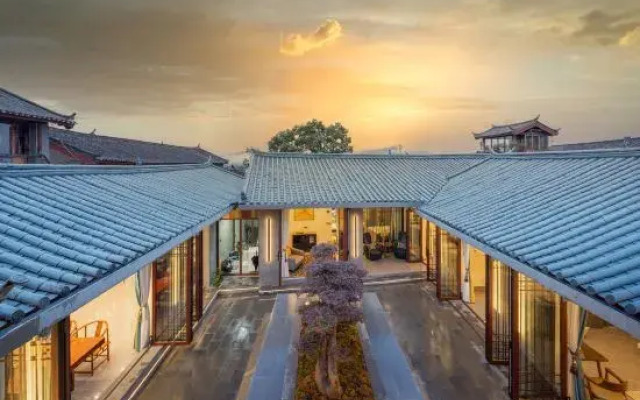 Xinzhu Light and Shadow Designers Light Luxury Guesthouse