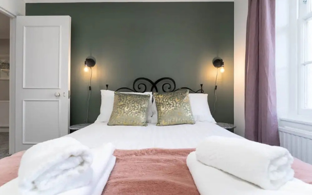 Host Stay Portland Apartment
