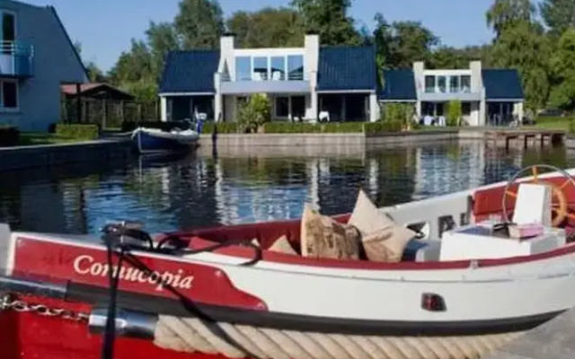 Penthouse Near Loosdrechtse Lakes