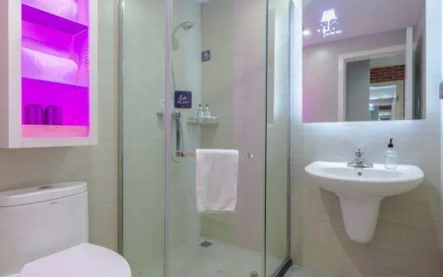 Tuke China Hotel (Taizhou Luqiao Convention and Exhibition Center)