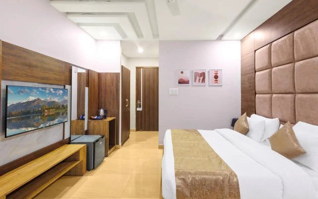 Stone Wood Hotel Rishikesh