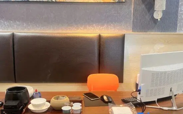 Susie Hotel (Rongchang Oriental Plaza Store)