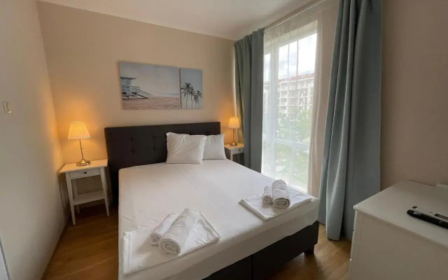Aparthotel Izida Palace