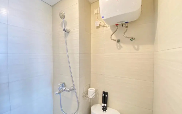 Modern & Cozy 2BR Apartment At Gateway Pasteur