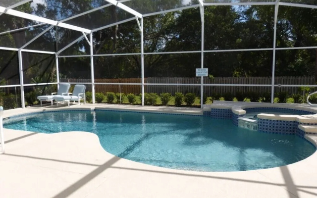 Ir700or 3 Bedroom Villa by Redawning