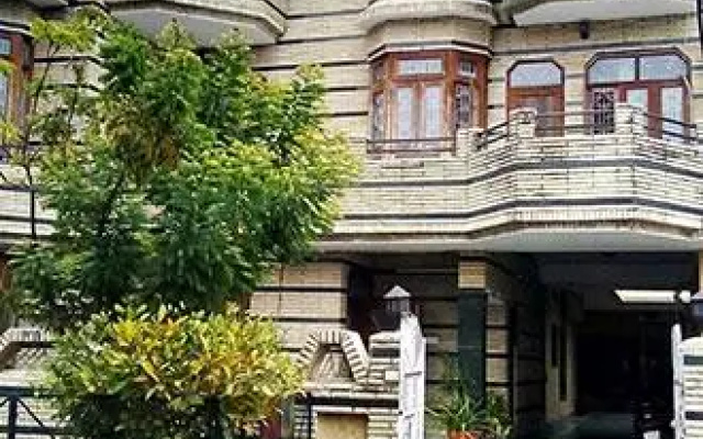 Kamakshi Palace 2