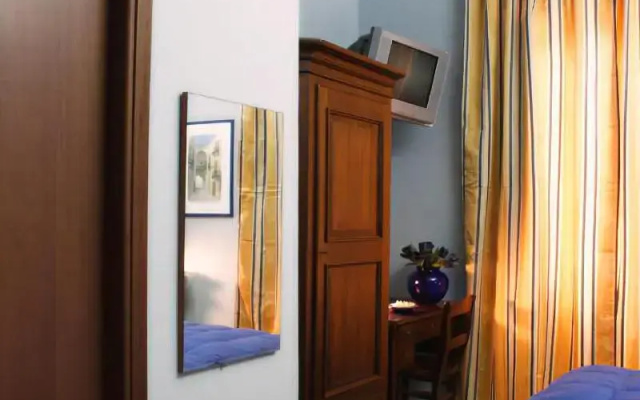 Hotel Piro