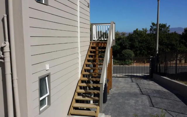 29 Carissa Street