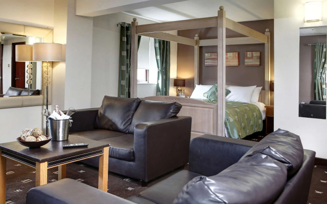 Hotel St Pierre, Sure Hotel Collection by Best Western
