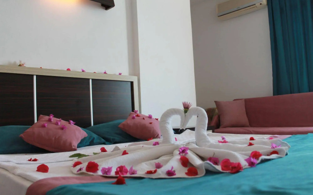 Semt Luna Beach Hotel