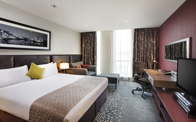 Holiday Inn Bristol City Centre by IHG