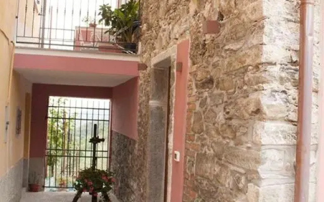 Il Borgo Di Pegui