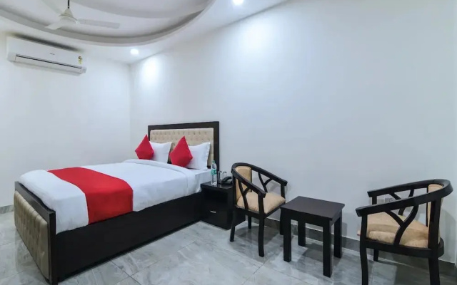 Hotel Prince Plaza By OYO Rooms