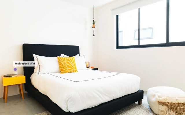 Casai 2br 2ba Romita Casa! Hi Tech & Super Modern!