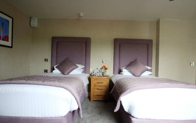 Chimney Corner Hotel