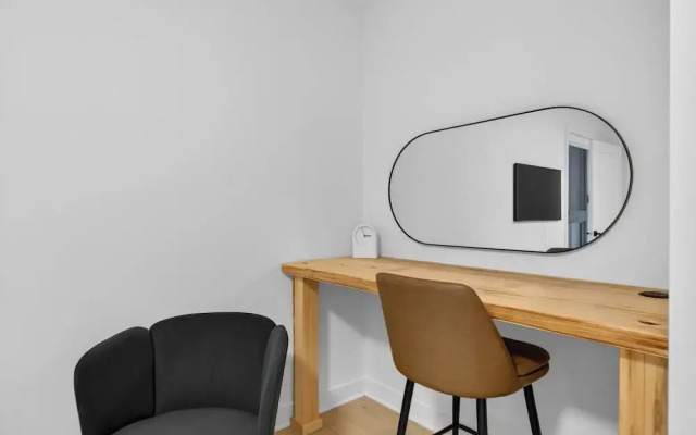 203 Verbier Building 11