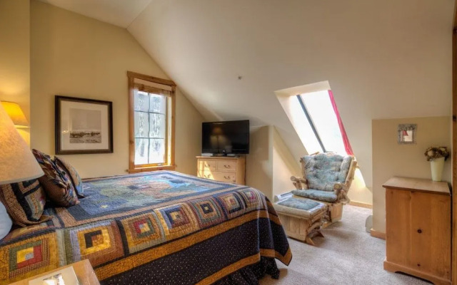Dakota Lodge #8540 - 2 Br Condo