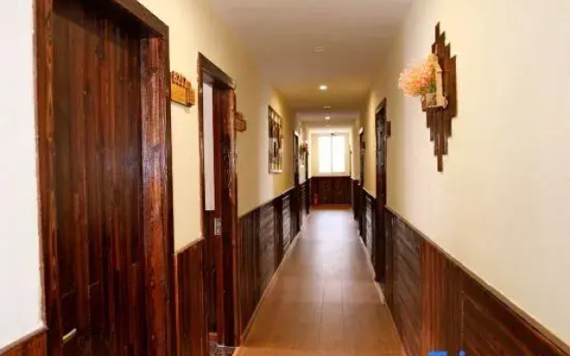 Hailuogou Homeland Station Homestay