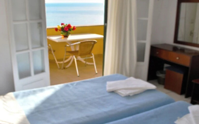 Holiday House With Pool Maria on Agios Gordios Beach
