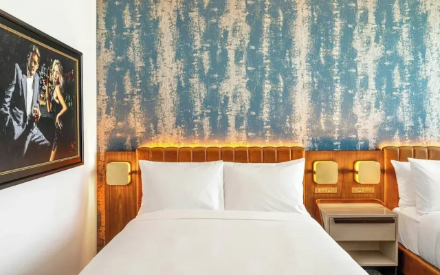 Отель The REMI., Scottsdale, Autograph Collection