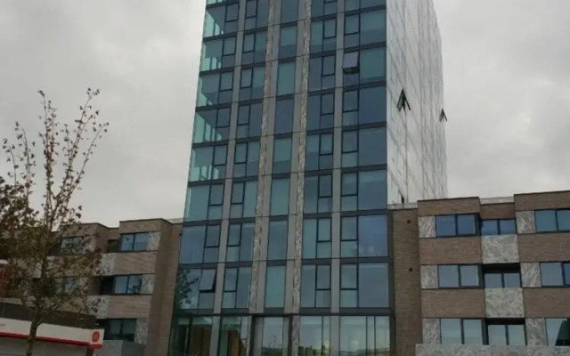 Superior 1 bed in Hill House