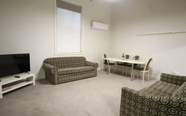 Seafield Tower Glenelg Apartment no 3