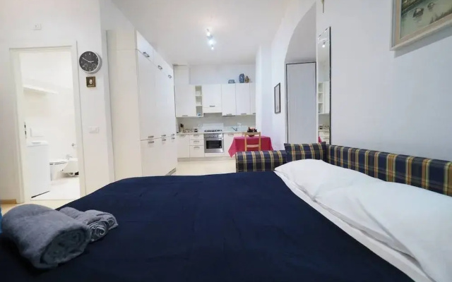 Studio DEL Sale, NEL Centro DEL Porto Antico