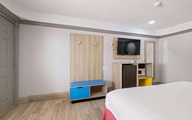 Days Inn by Wyndham Kenedy/Karnes City