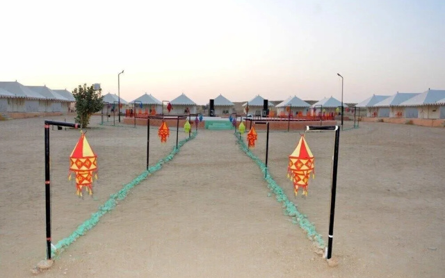 Thakur Ji Resort