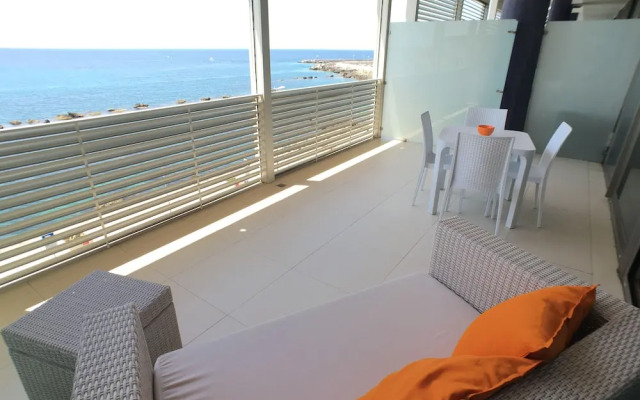 Bilocale Marina