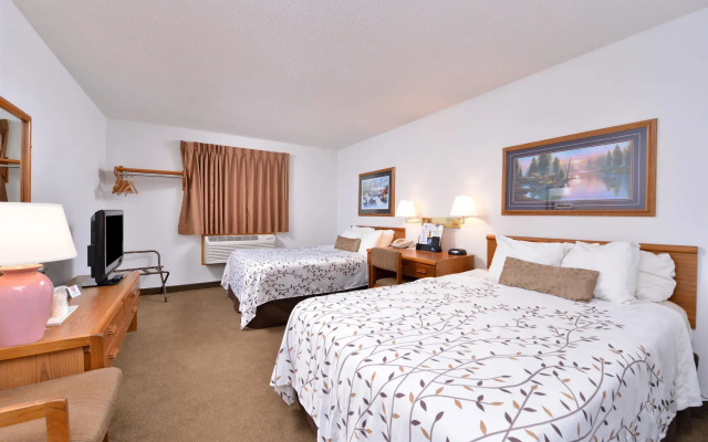 Americas Best Value Inn & Suites International Falls