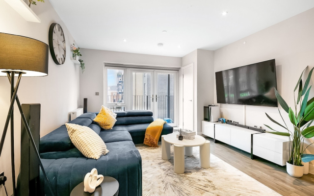 Luxurious 2 bed Flat in Greenhithe