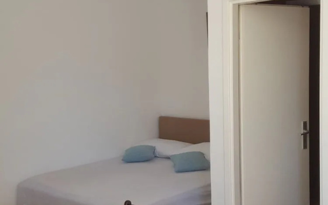 Studio apartment GIRO