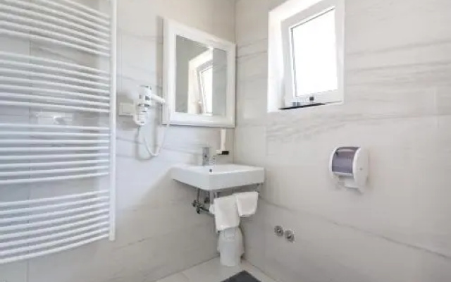 Apartments & Rooms Dario Krk
