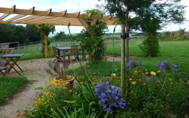 Au Jardin de la Nymphe Bleue