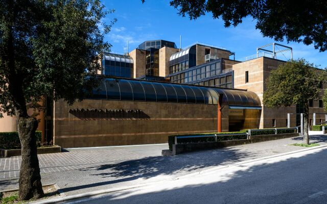 Отель Albornoz Palace Hotel Spoleto Италия, Сполето - отзывы, цены и фото номеров - забронировать отель Albornoz Palace Hotel Spoleto онлайн вид на фасад