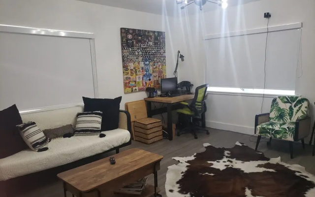 ARE-G Miami Lux Rental