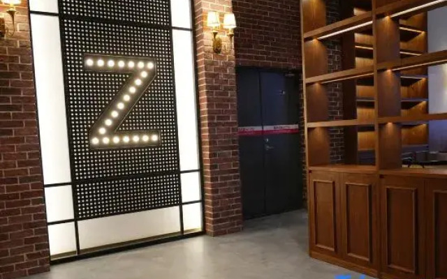 Zhuoyue Hotel (Tacheng Zhuoyue Parkson Shopping Park)
