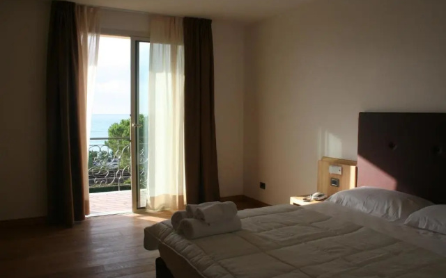 Villa Eva Hotel