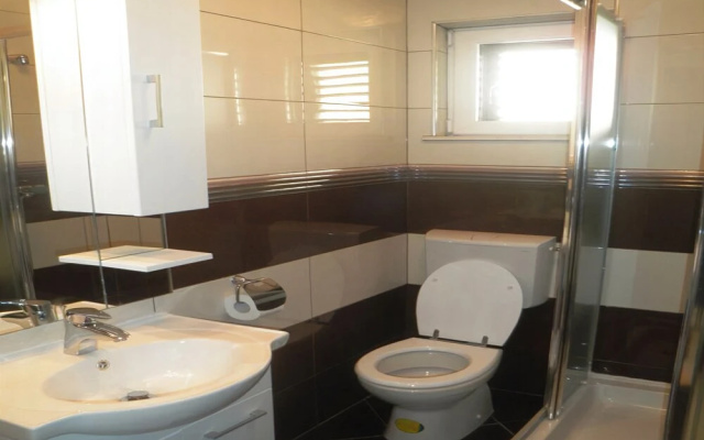 Lidija Apartments