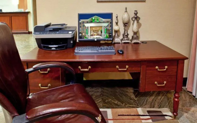 Holiday Inn Salem-Roanoke